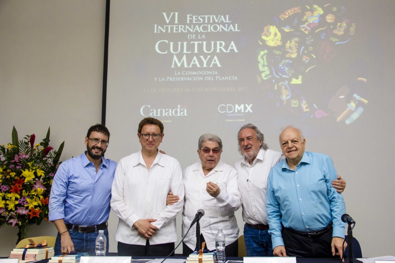 Relatan universo de Juan Rulfo en mesa panel del FICMaya